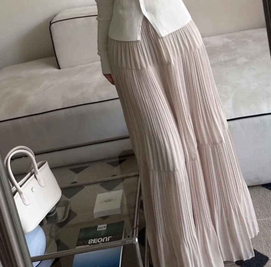 연베이지 맥시 롱스커트 (아린님 착용) 상품이미지1