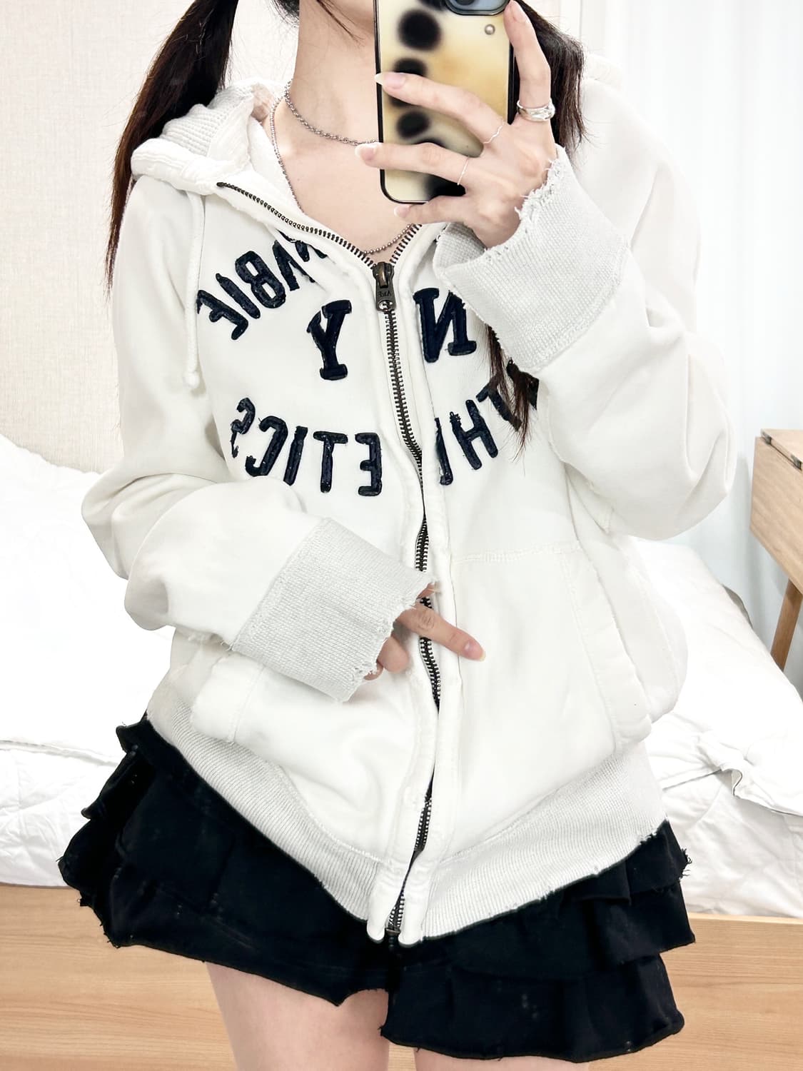 아베크롬비 빅로고 화이트 후드집업 상품이미지4