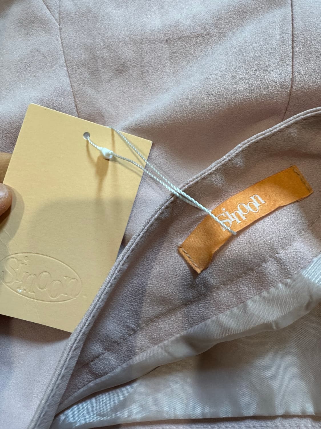 새상품 sinoon 시눈 프릴 미디 스커트 상품이미지5