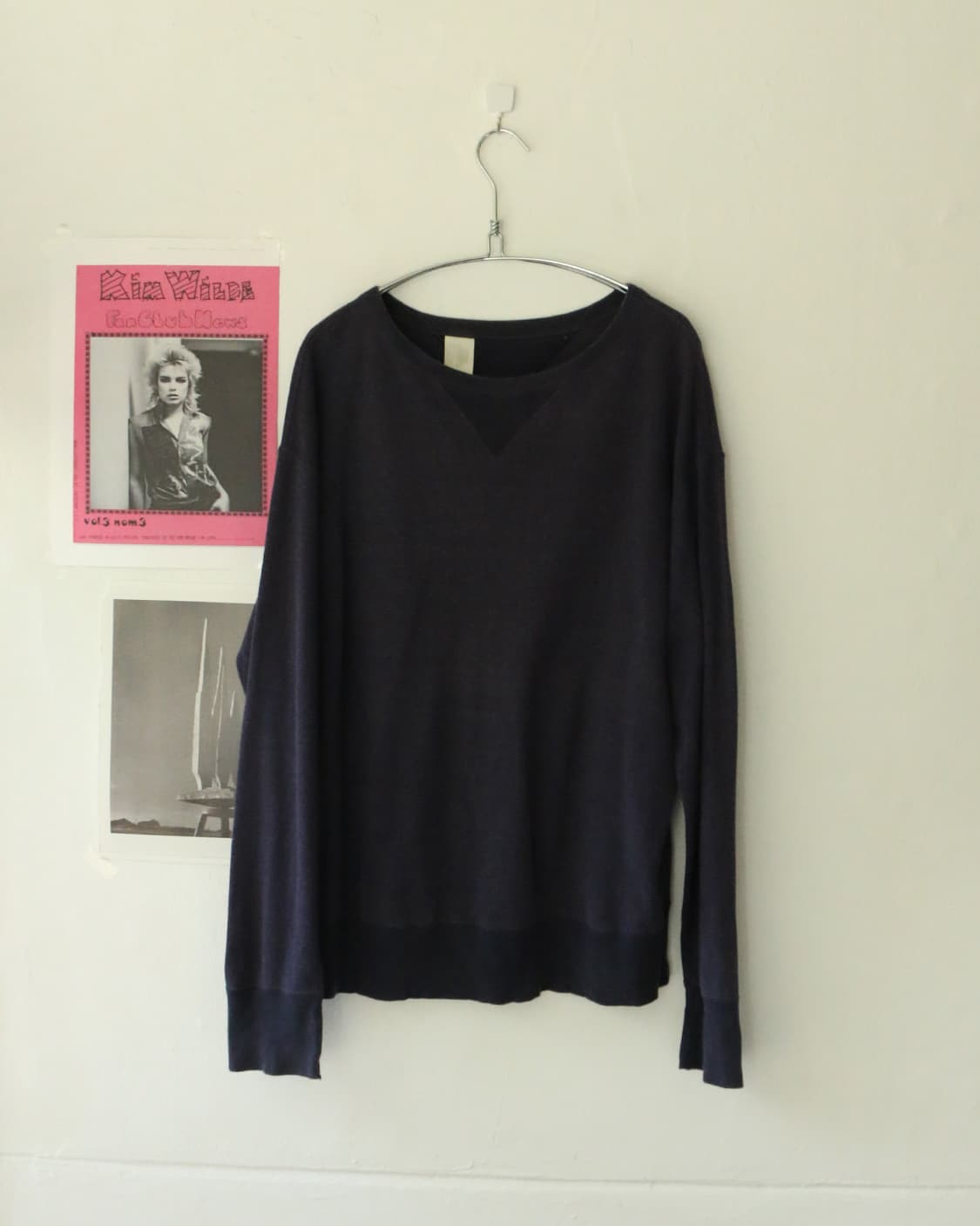 엔할리우드 네이비 스웻셔츠 롱슬리브 상품이미지1