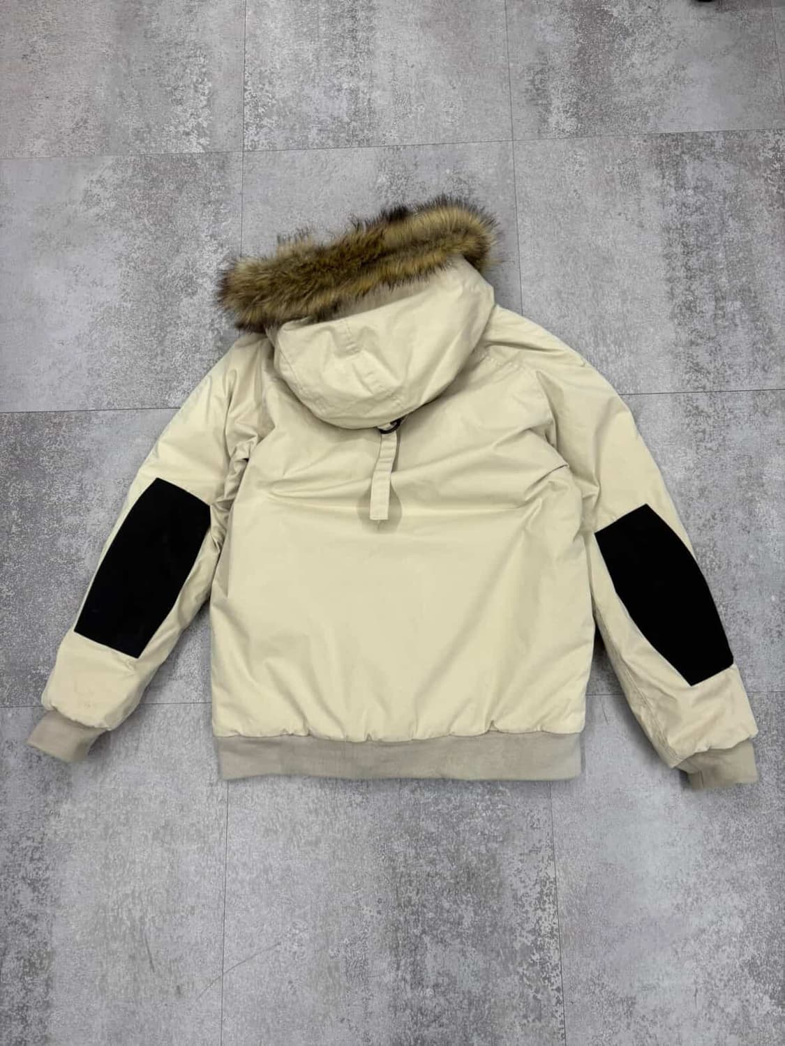 칼하트 WIP 퍼 후드 트래퍼 파카 H1615 상품이미지6