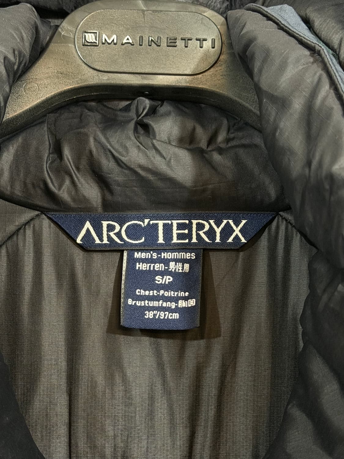 ARC'TERYX 피션 AR (Made In CANADA) 상품이미지7