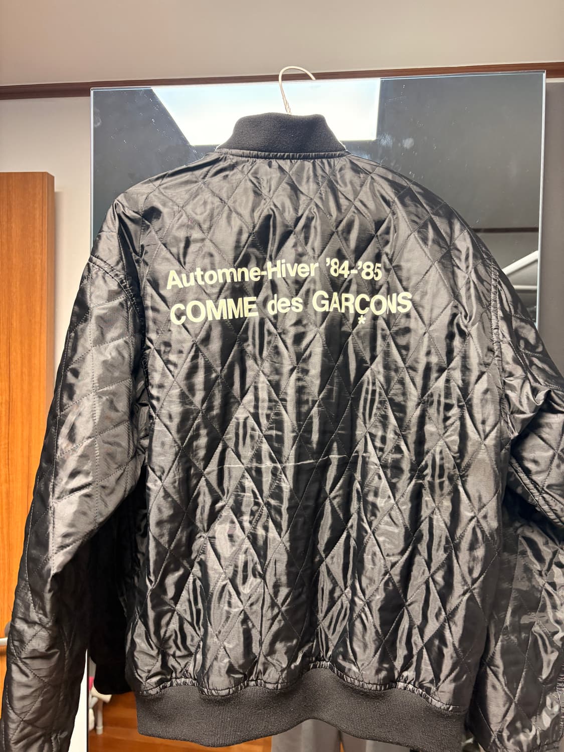 [L] 꼼데가르송 스태프 퀼팅 봄버 상품이미지2