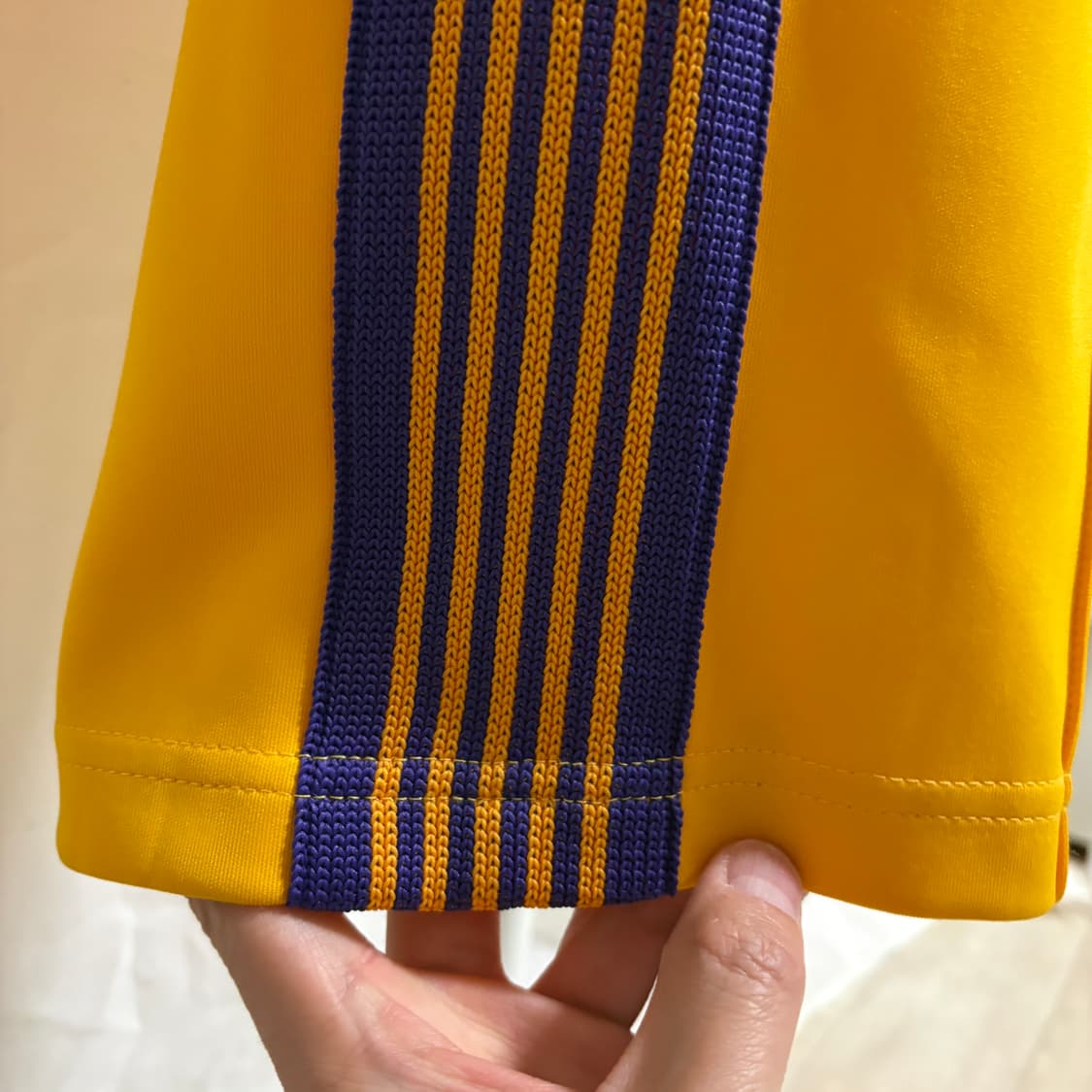 니들스 내로우핏 트랙팬츠 / 옐로우-퍼플, XL 상품이미지4