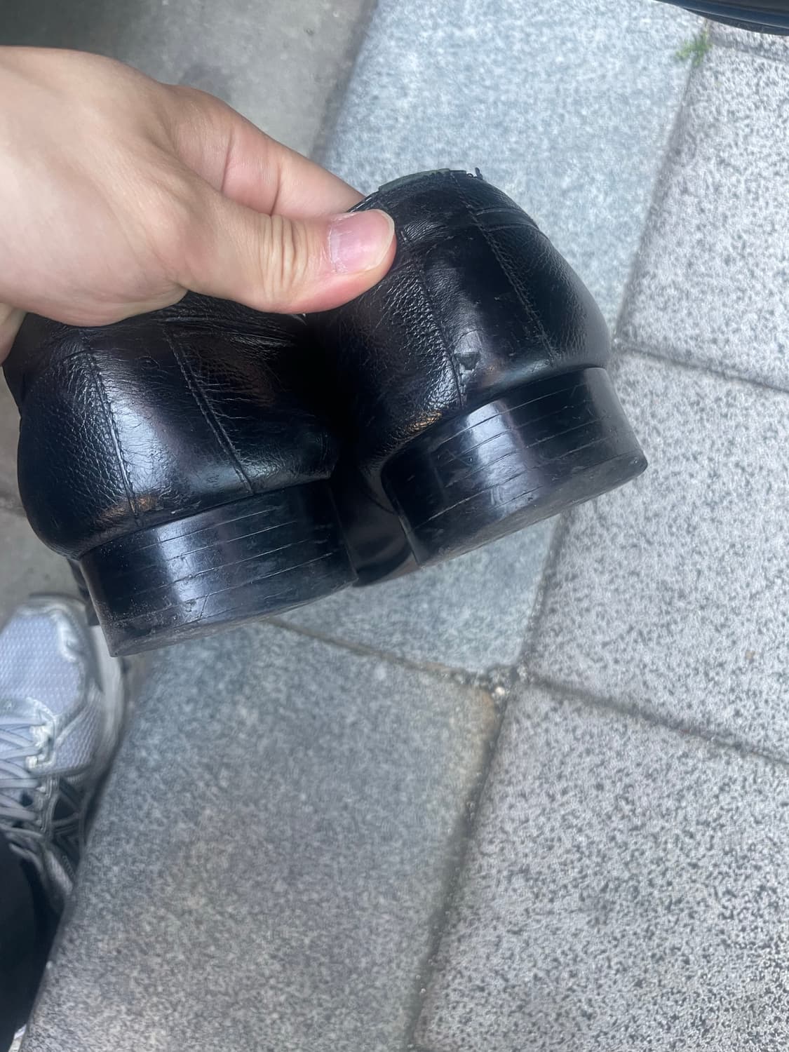 발렌시아가 스퀘어토 구두 상품이미지4