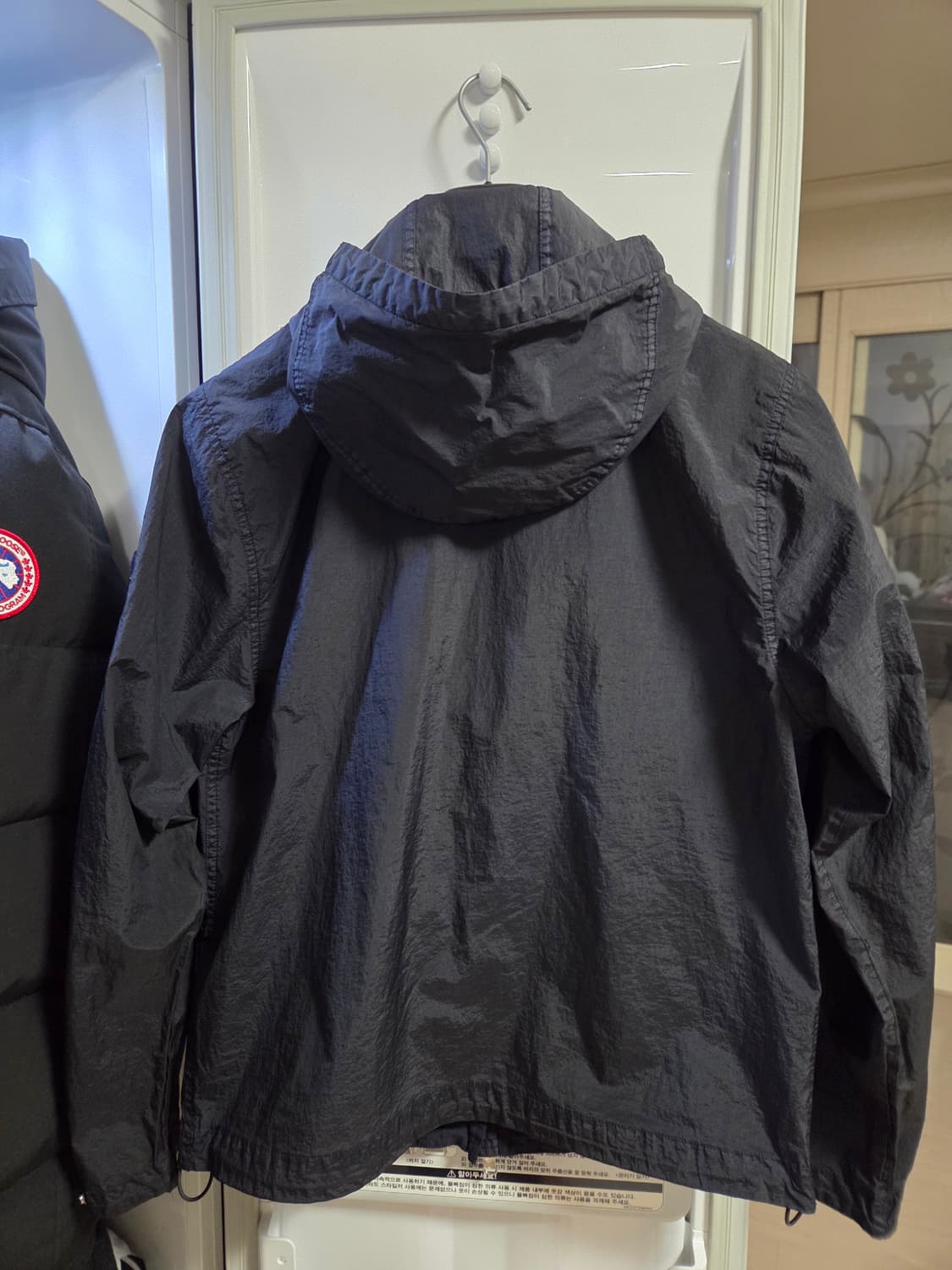 [24SS] 스톤아일랜드 나일론 메탈 와트로 후드 자켓 (M) 상품이미지2