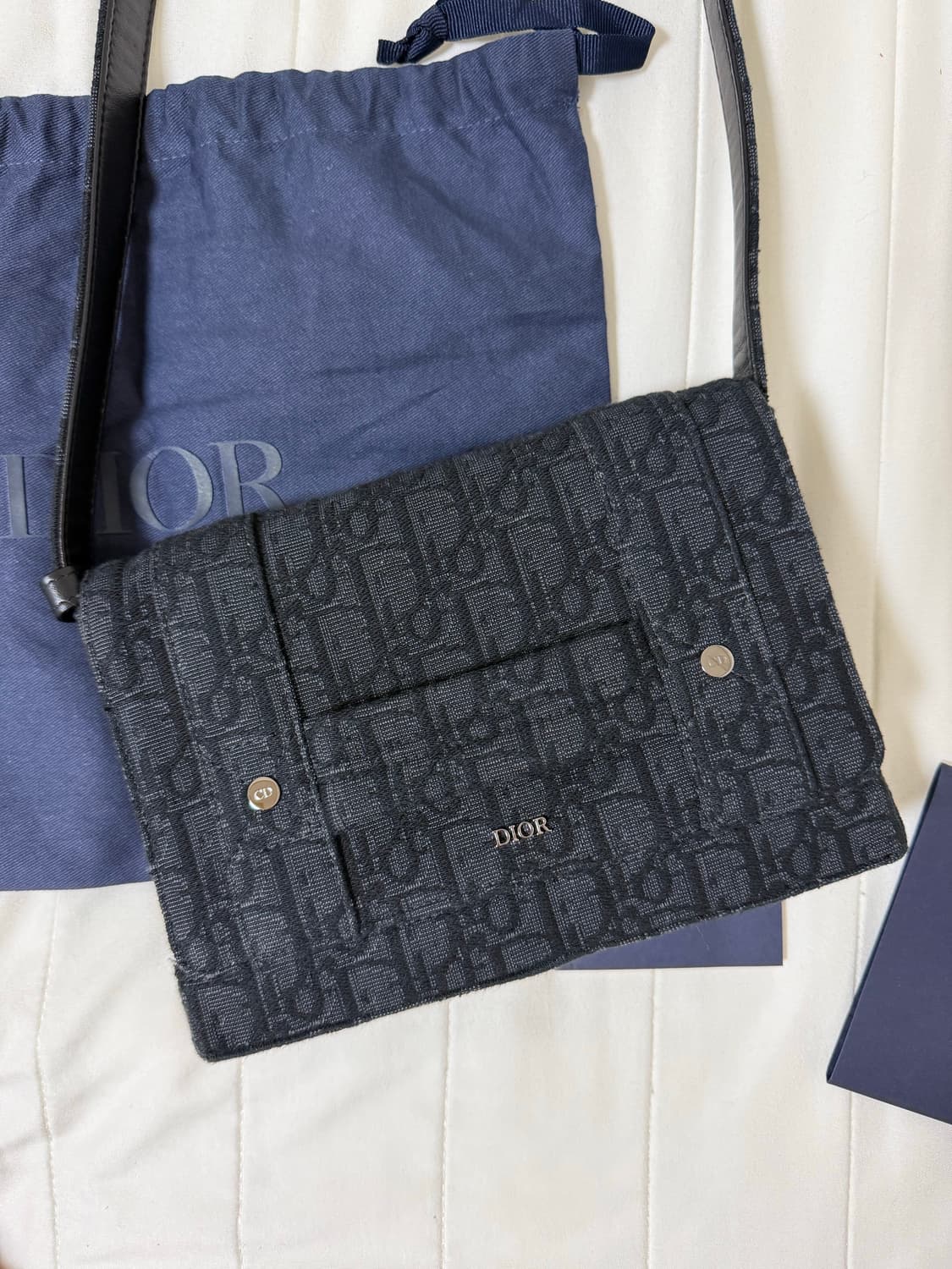 디올 가방 2021 / 풀구성(보증서카드+더스트) / 상태 최상 상품이미지6
