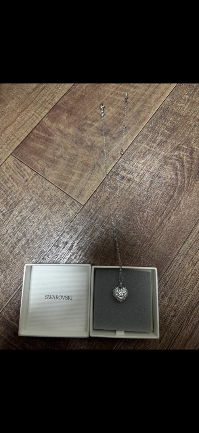 스와로브스키 Idyllia 하트 로듐 목걸이 상품이미지2