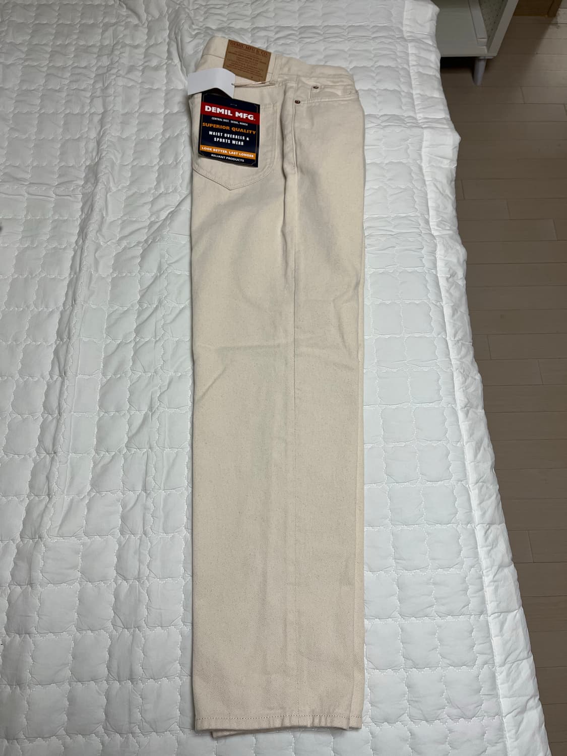 데밀 lot.026 할리우드 오프화이트 34 팝니다 상품이미지1