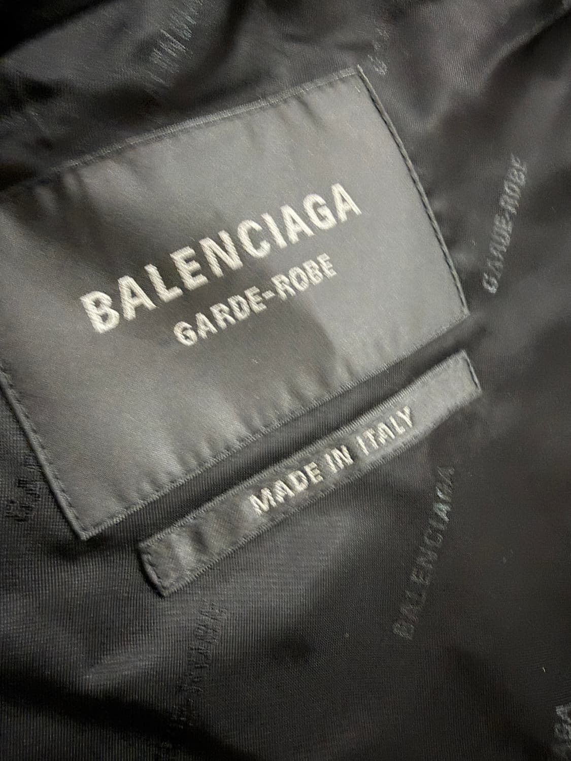 발렌시아가 24FW 코튼 쉘 해링턴 자켓 xs 상품이미지5