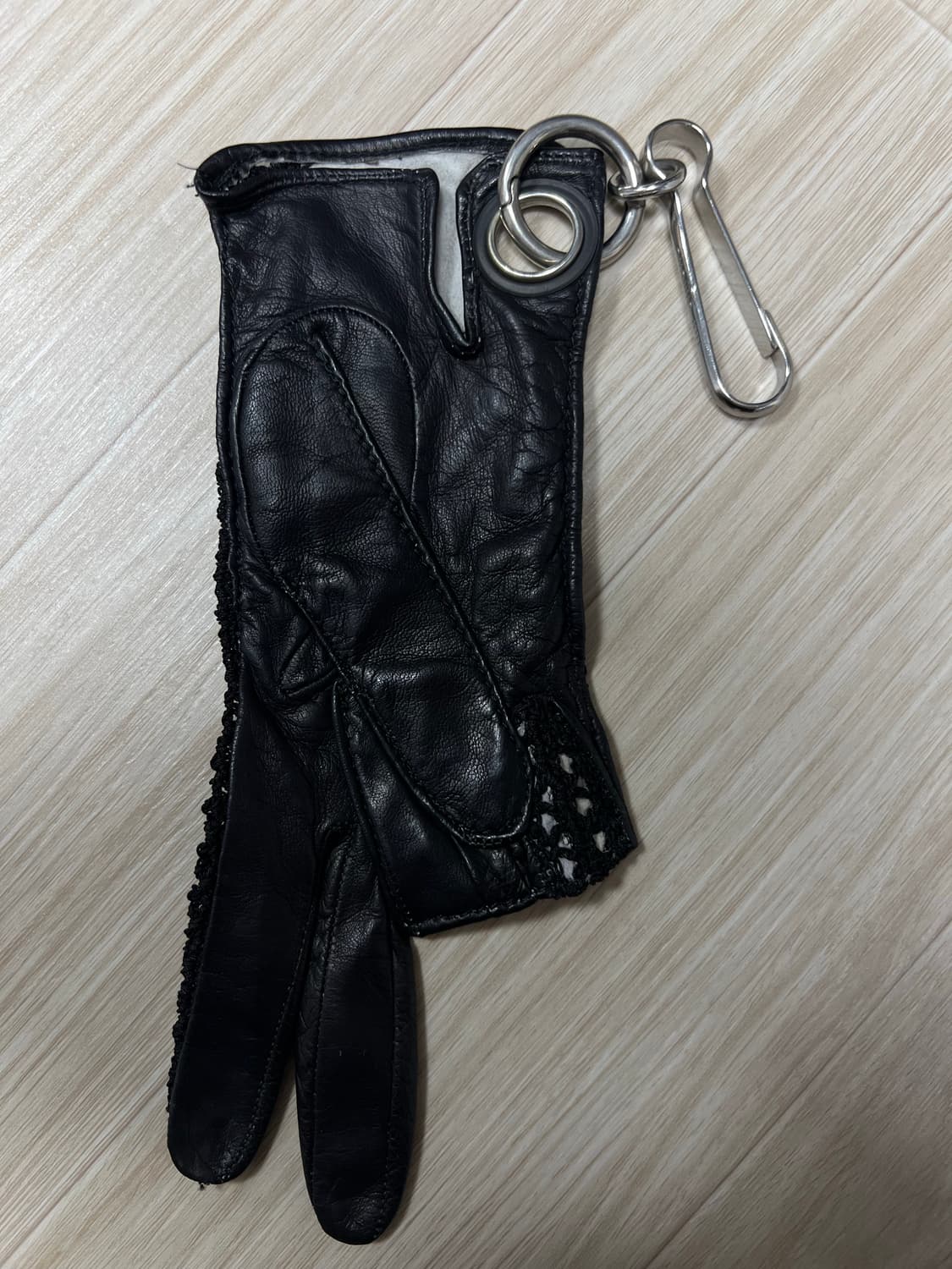라프시몬스 가죽키링 상품이미지2