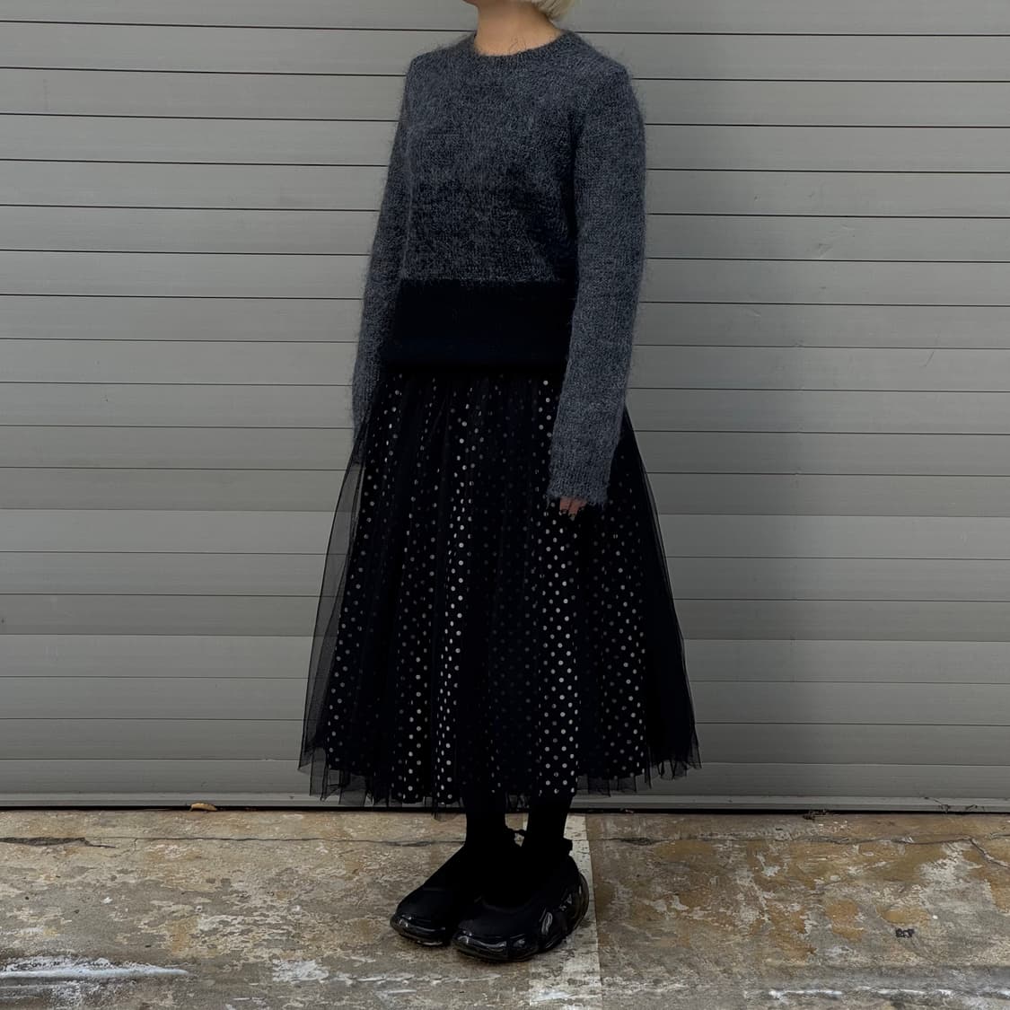 Gray/Black Long Sleeve Sweater 상품이미지8