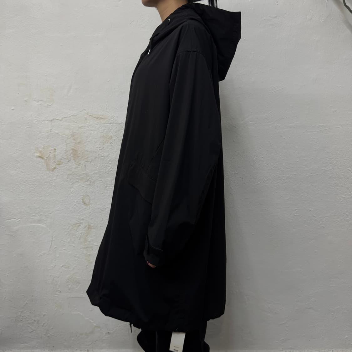 빔즈(BEAMS HEART) 블랙 나일론 폴리우레탄 혼방 후드 모즈 코트 상품이미지2