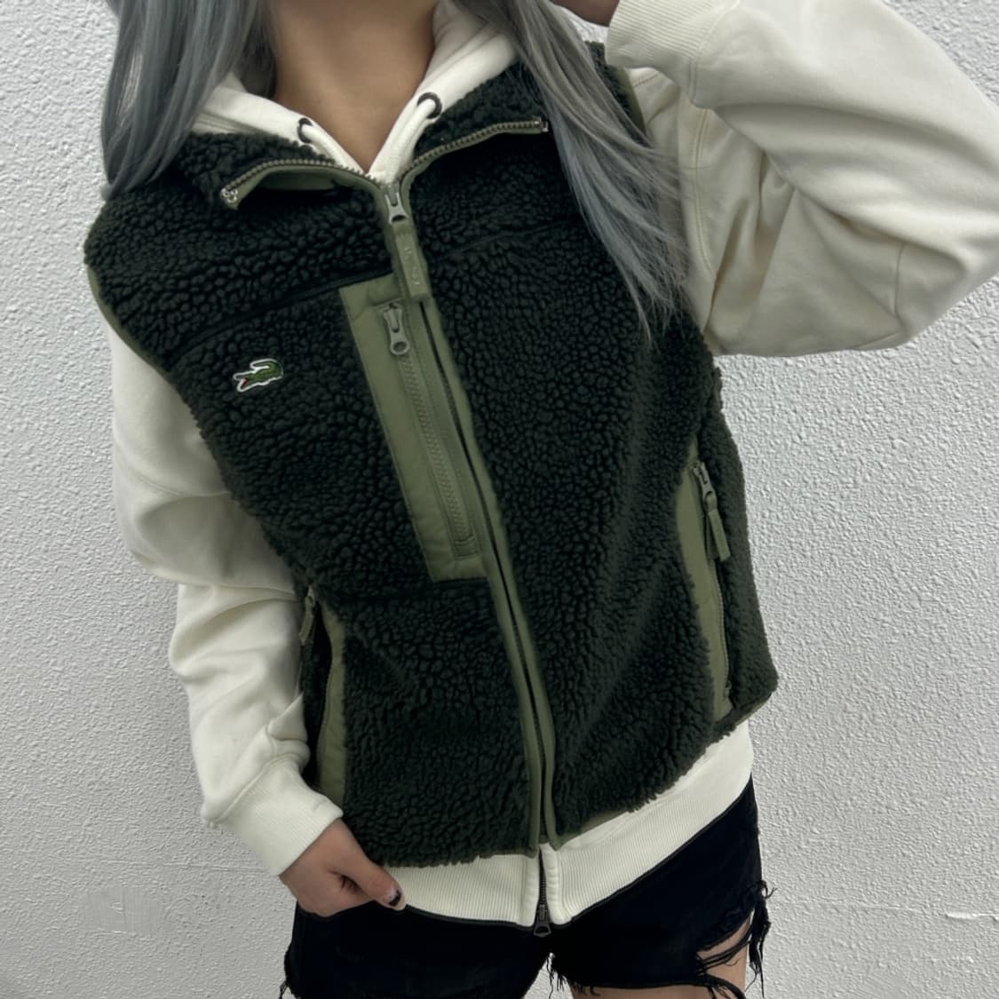 라코스테 미니로고 딥카키 뽀글이 조끼 S 상품이미지1