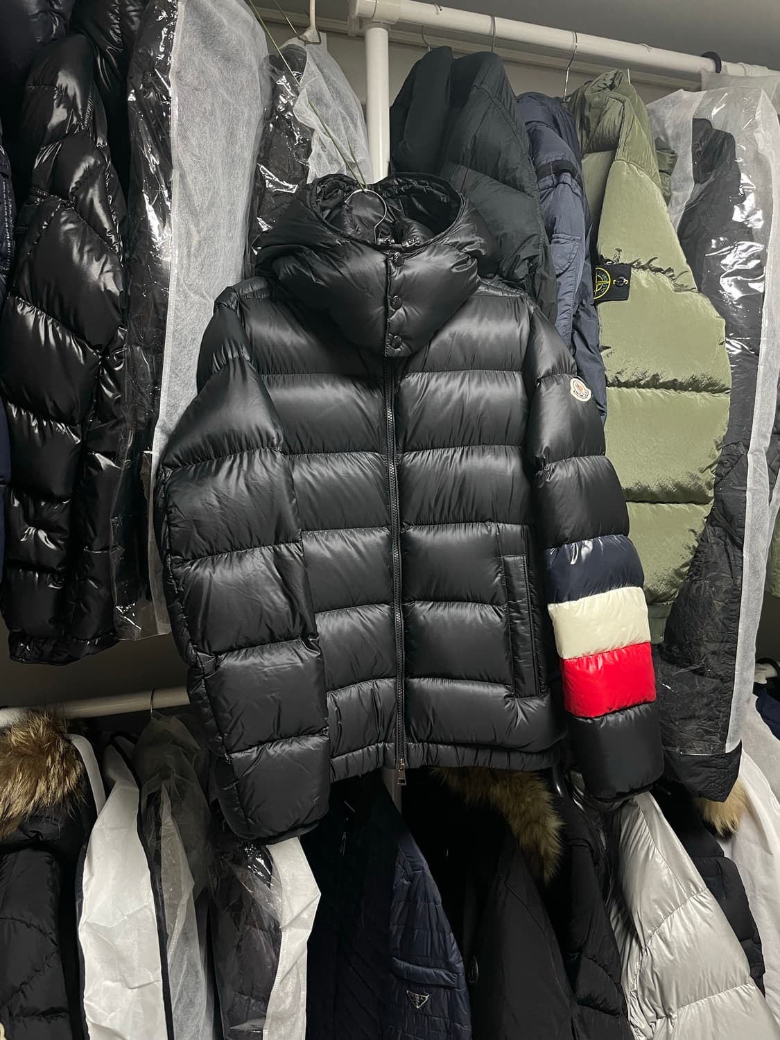 [1사이즈] 몽클레어 윌름 다운 패딩 자켓 상품이미지3