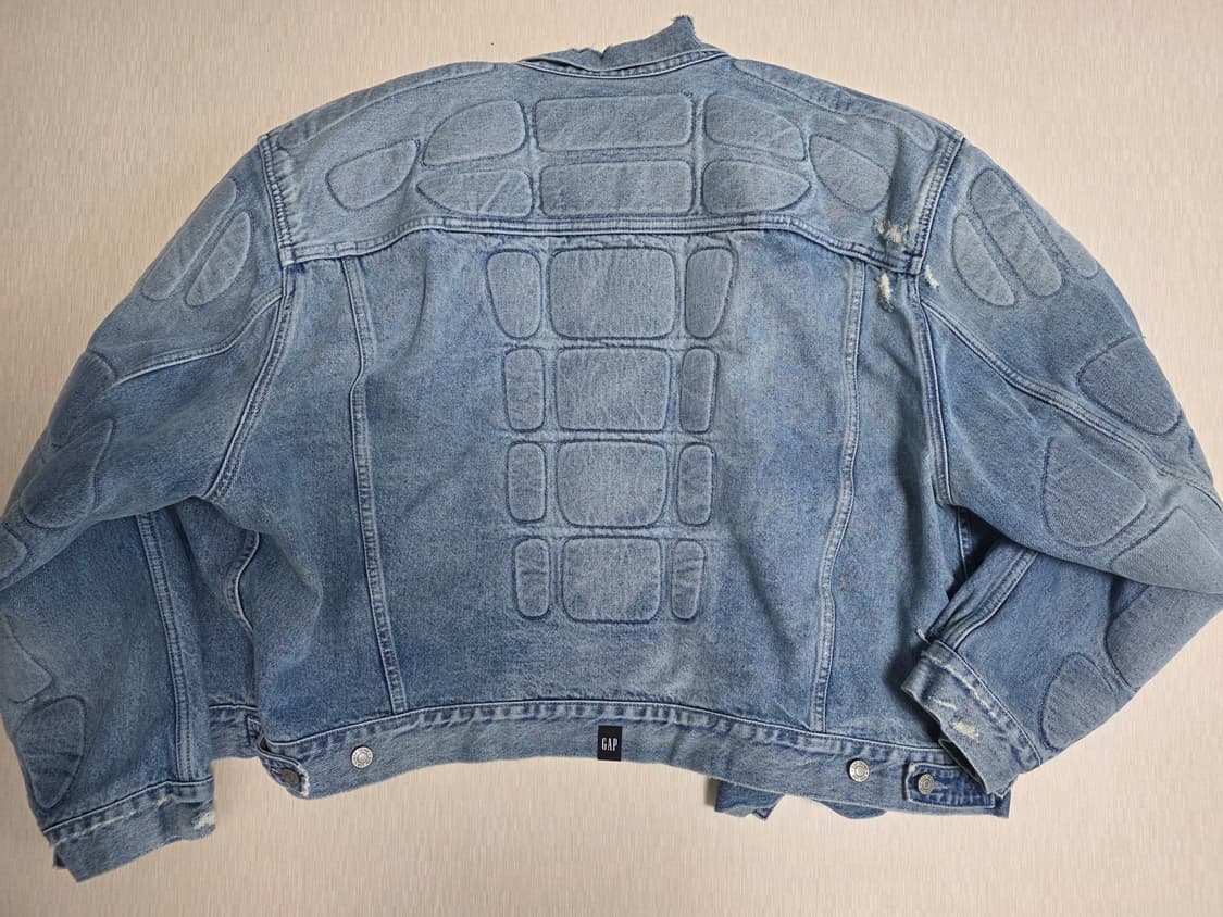 Yeezy GAP 칸예 모토 USA 데님 자켓 상품이미지3