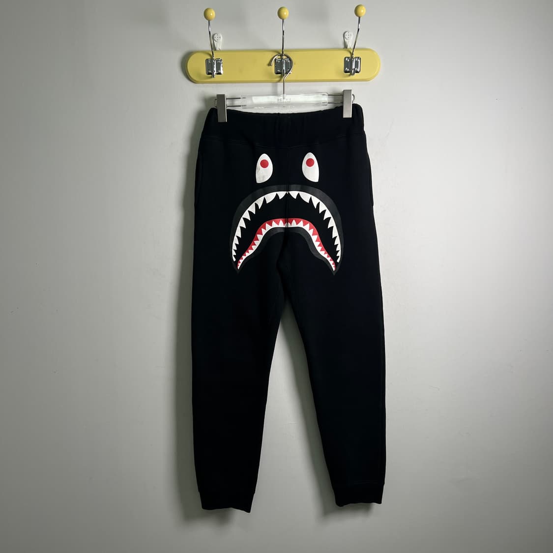 Bape 베이프 샤크 클로즈드 헴 플리스 조거 팬츠 M 상품이미지1