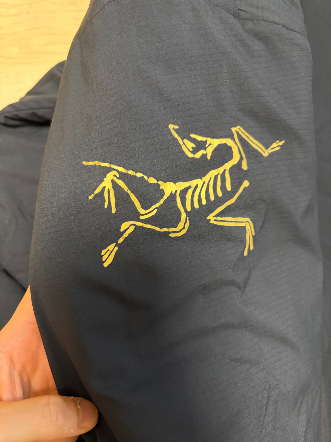 아크테릭스 X 빔즈  아톰 M사이즈 상품이미지3