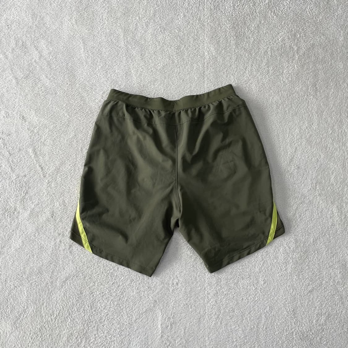 XL 언더아머 카키 반바지 남성 러닝 상품이미지8