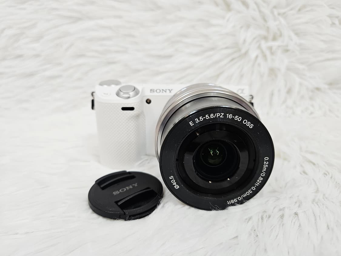 [민트] 소니 NEX-5T 번들세트 미러리스, 디카, 디지털카메라 판매 상품이미지1