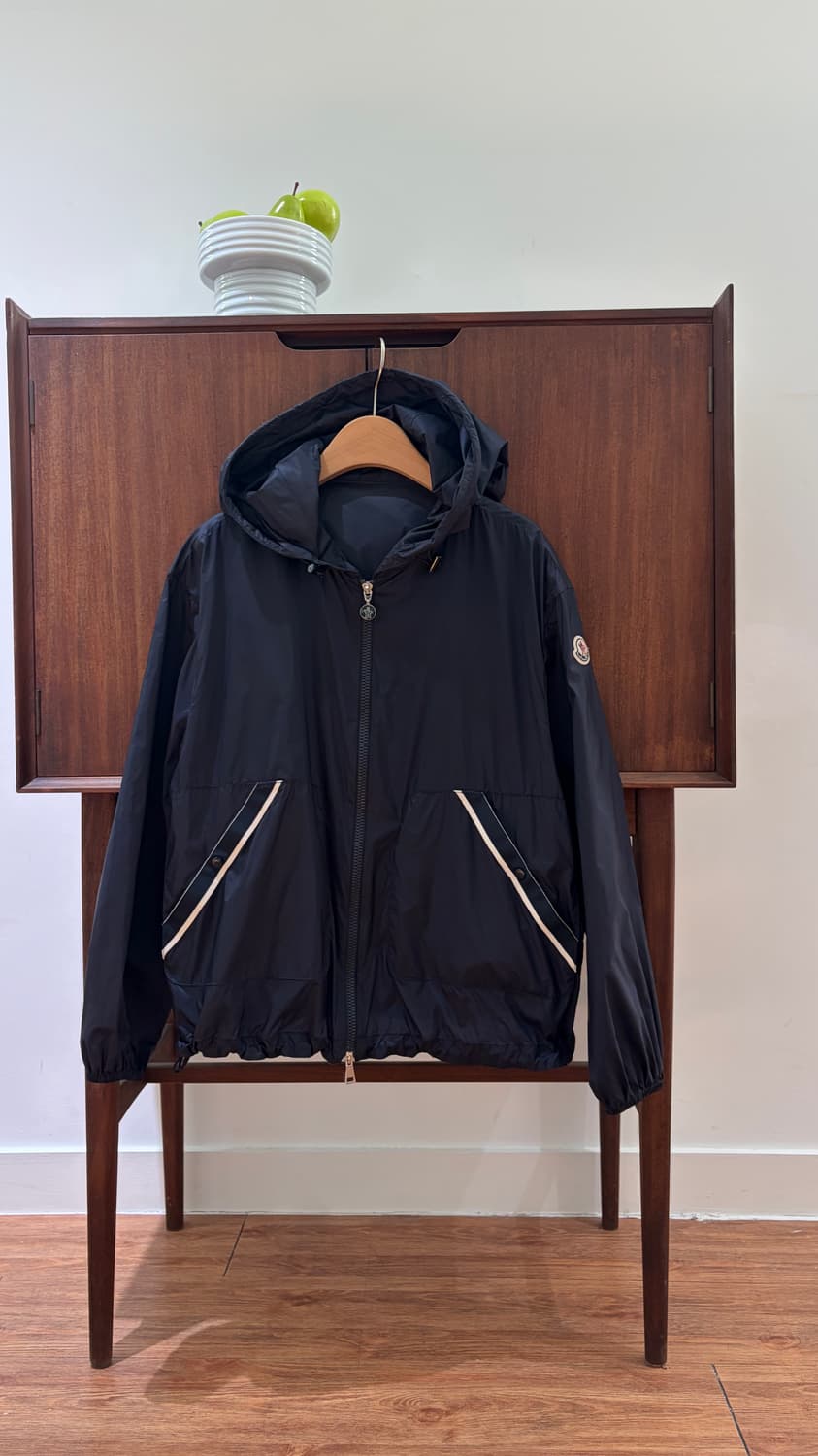 몽클레어 바람막이 상품이미지1