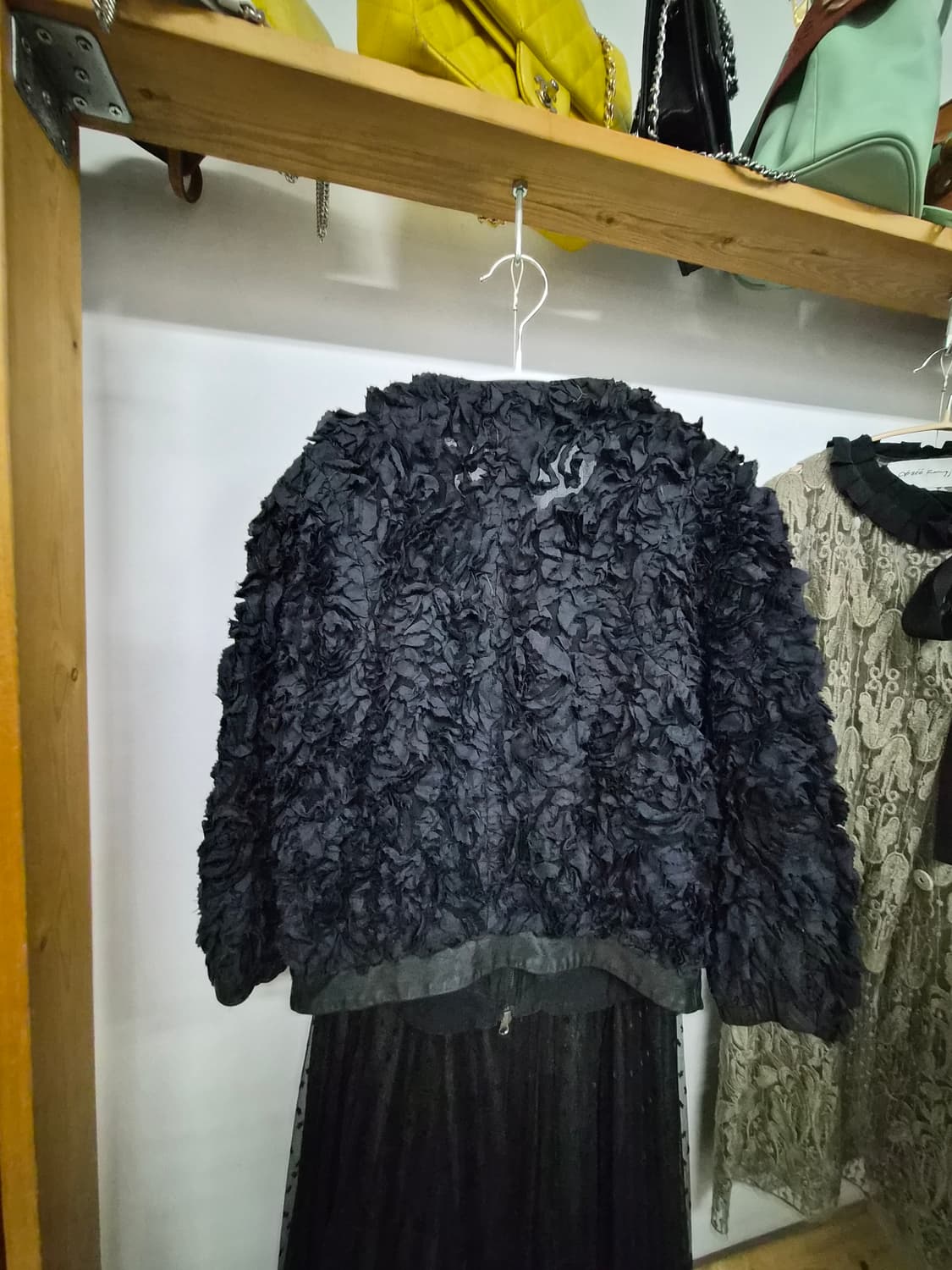 질스튜어트 로맨틱 플라워 텍스처 집업 자켓. 오즈세컨 도트샤 스커트 상품이미지6