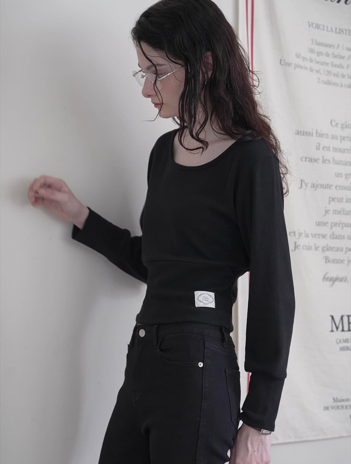 드헤베 슬림 유넥 롱슬리브 블랙 상품이미지1