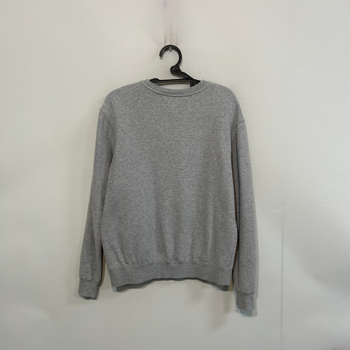 타미힐피거 남성 기모 맨투맨 M 상품이미지3