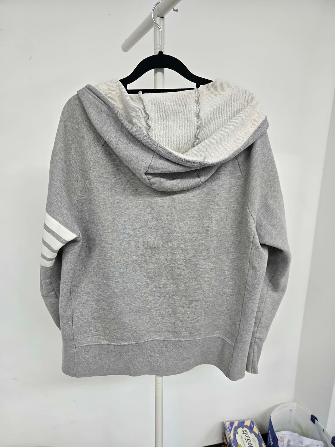 [보증서 정품] 톰브라운 후드집업 4사이즈 상품이미지5