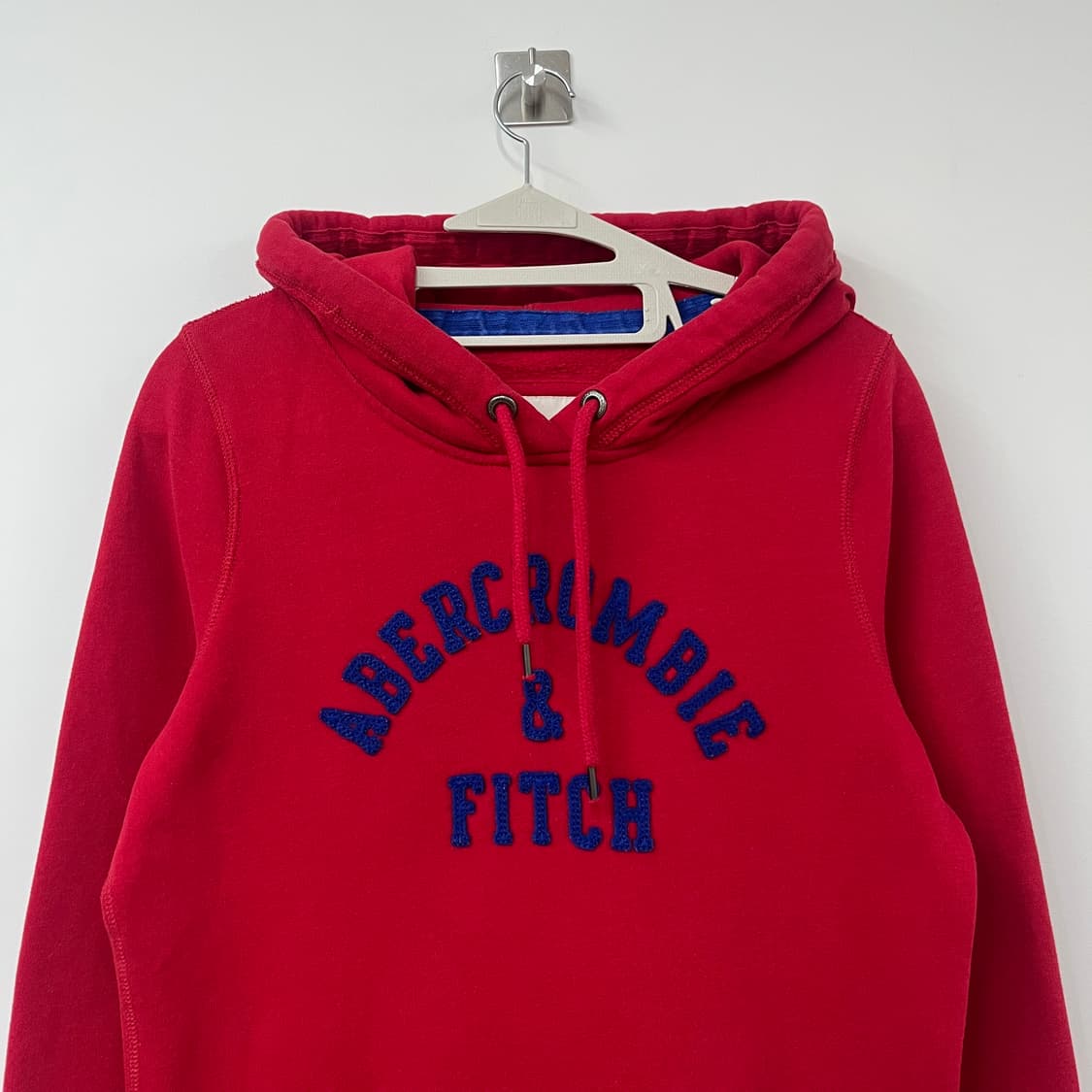 아베크롬비 자수로고 레드 후드티 상품이미지4