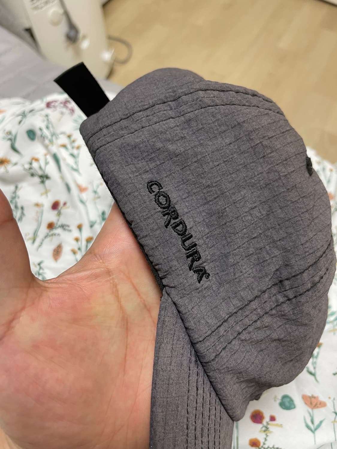 슈프림 코듀라캡 그레이 팝니다 상품이미지2