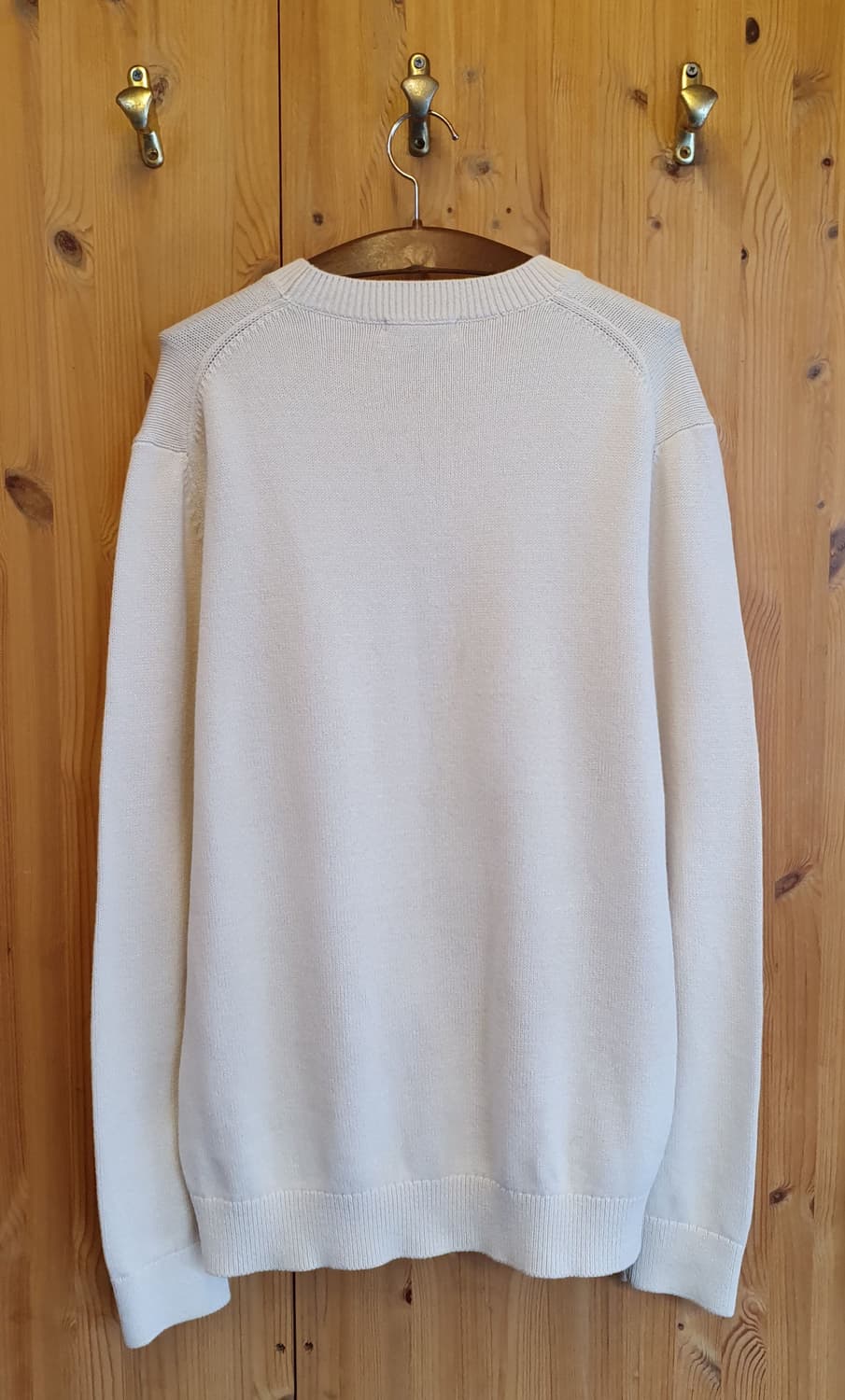 100.버버리 코튼 라운드니트 상품이미지3