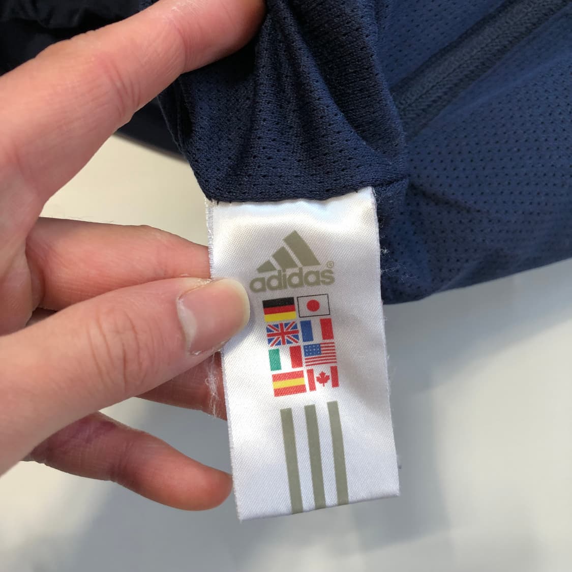 아디다스 노트르담 올드스쿨 아노락 상품이미지6