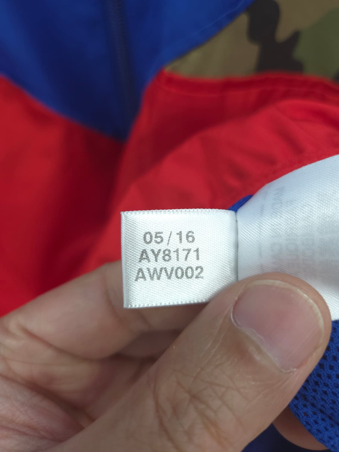 M 아디다스 오리지널 레드 블루 카모 바람막이 상품이미지9