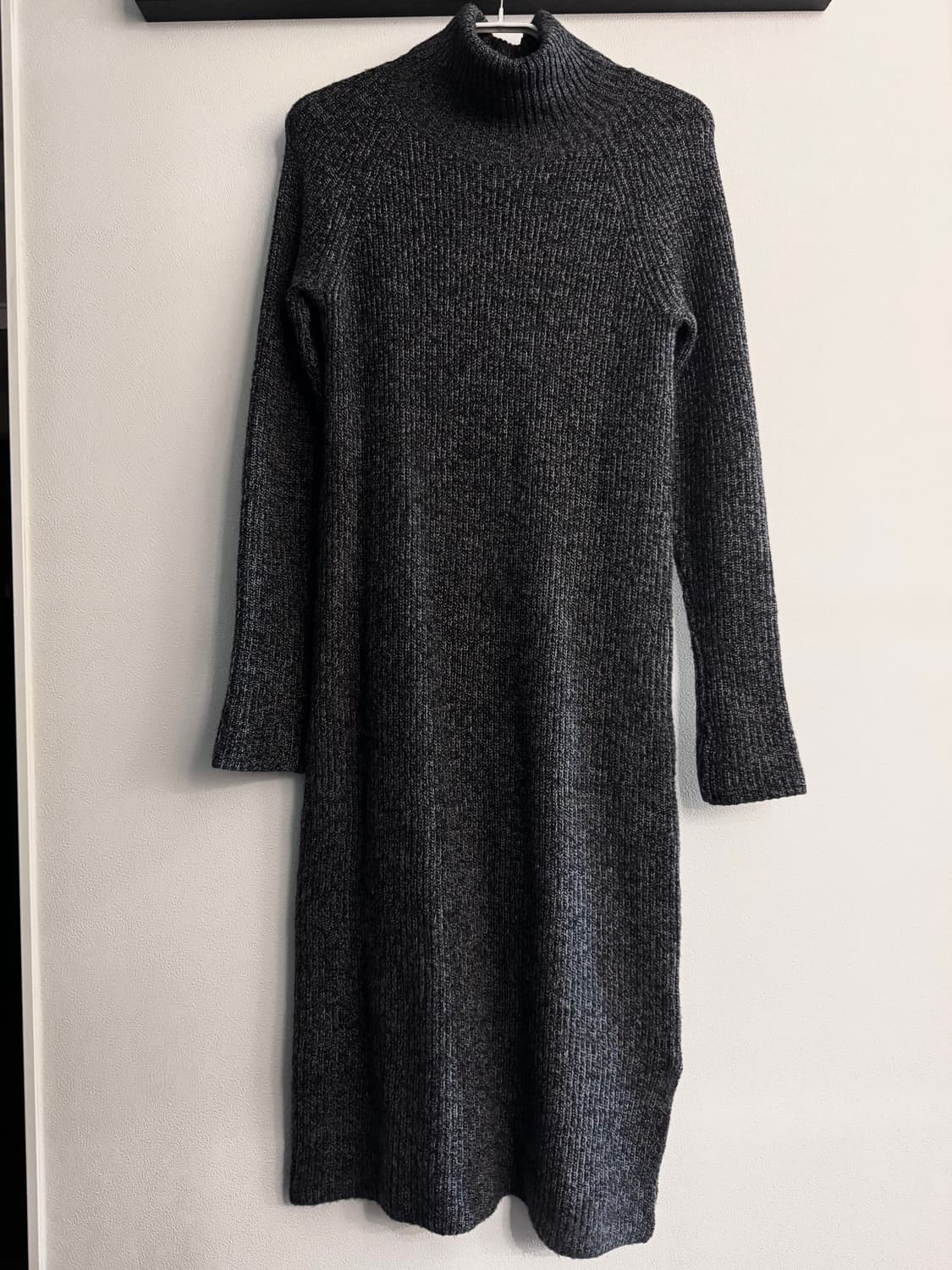 띠어리럭스 맥시 롱 울 캐시미어 원피스 상품이미지1