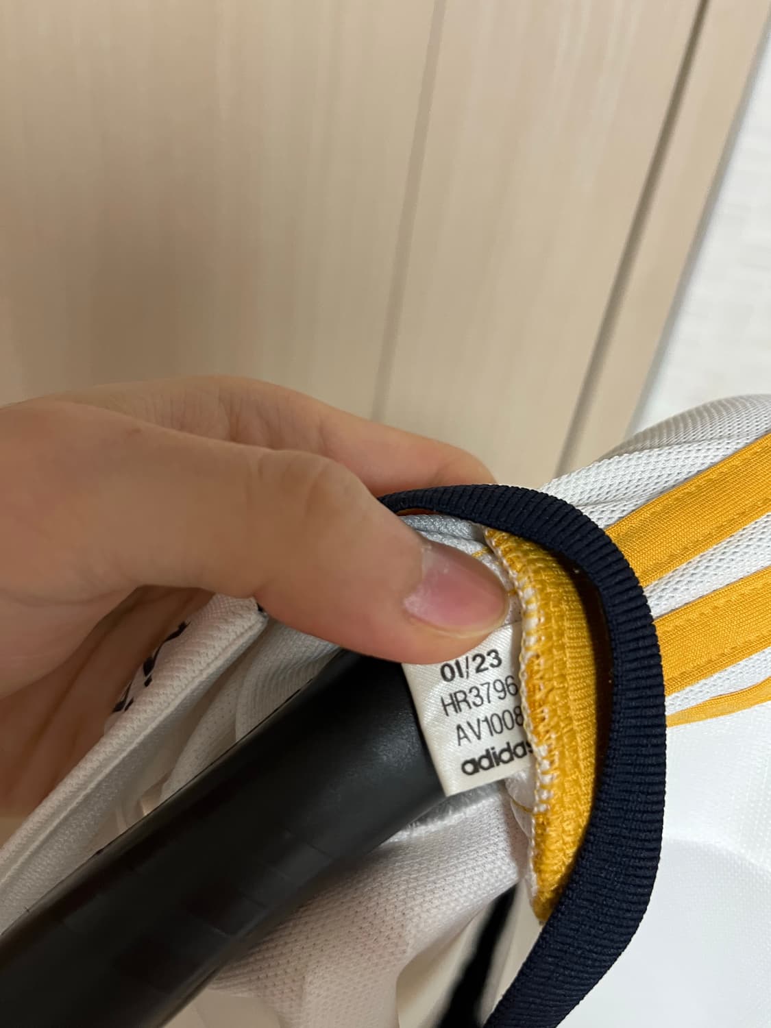 [m] 레알 마드리드 23-24 홈 유니폼 상품이미지5