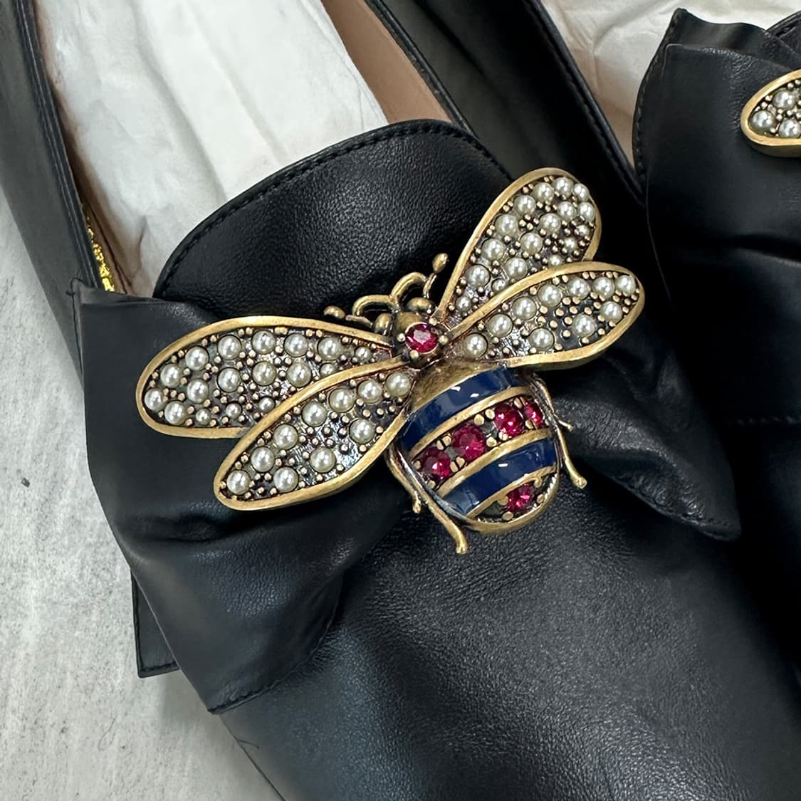 구찌 레더 꿀벌 비 리본 발레 플랫 로 37.5 240-245mm 상품이미지2