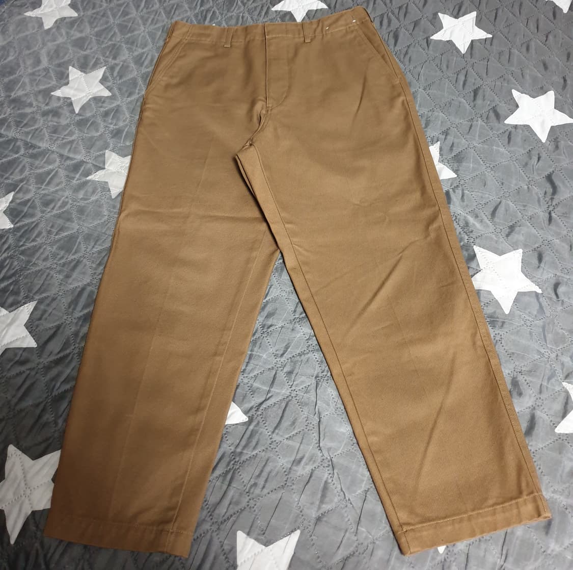 유니클로 U 와이드 테이퍼드 앵글 치노팬츠 다크브라운 (31) 상품이미지1