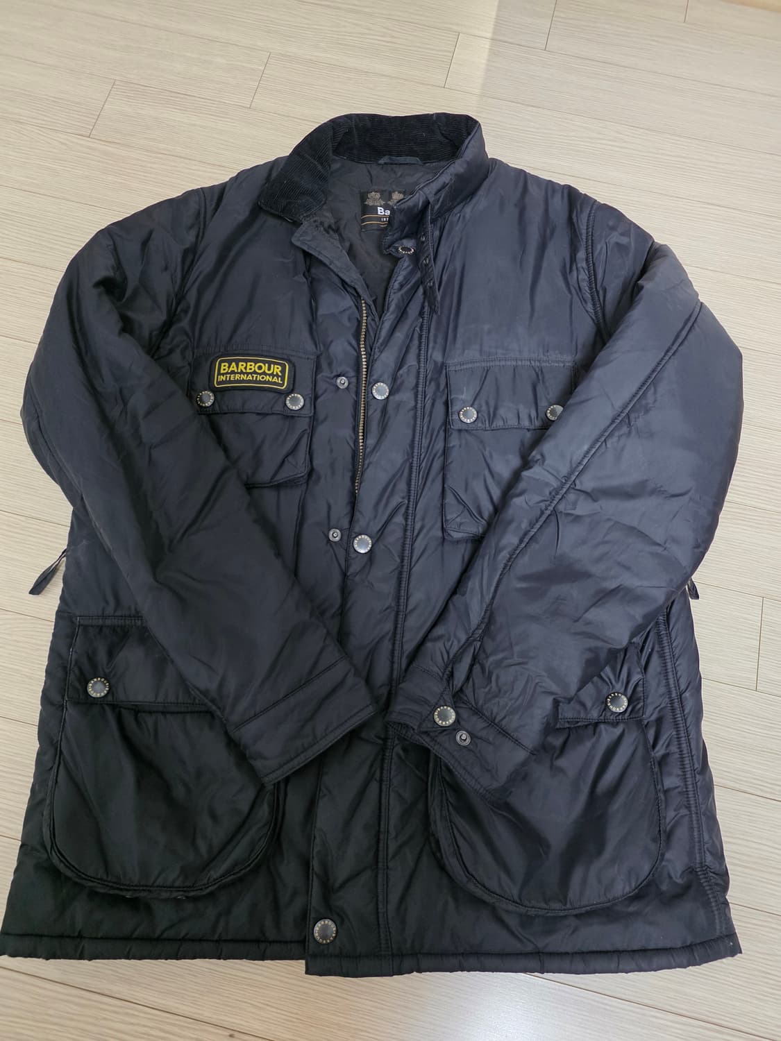 바버 인터내셔널 패디드 블랙 L 사이즈 상품이미지1