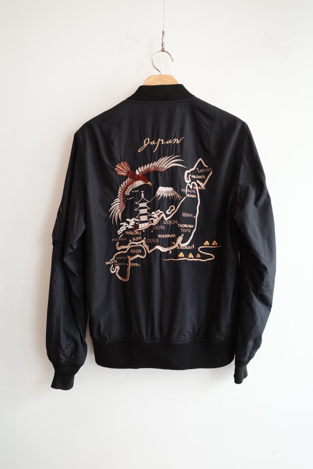 Alpha Industries 알파인더스트리 스캬쟌 MA-1 점퍼 상품이미지8