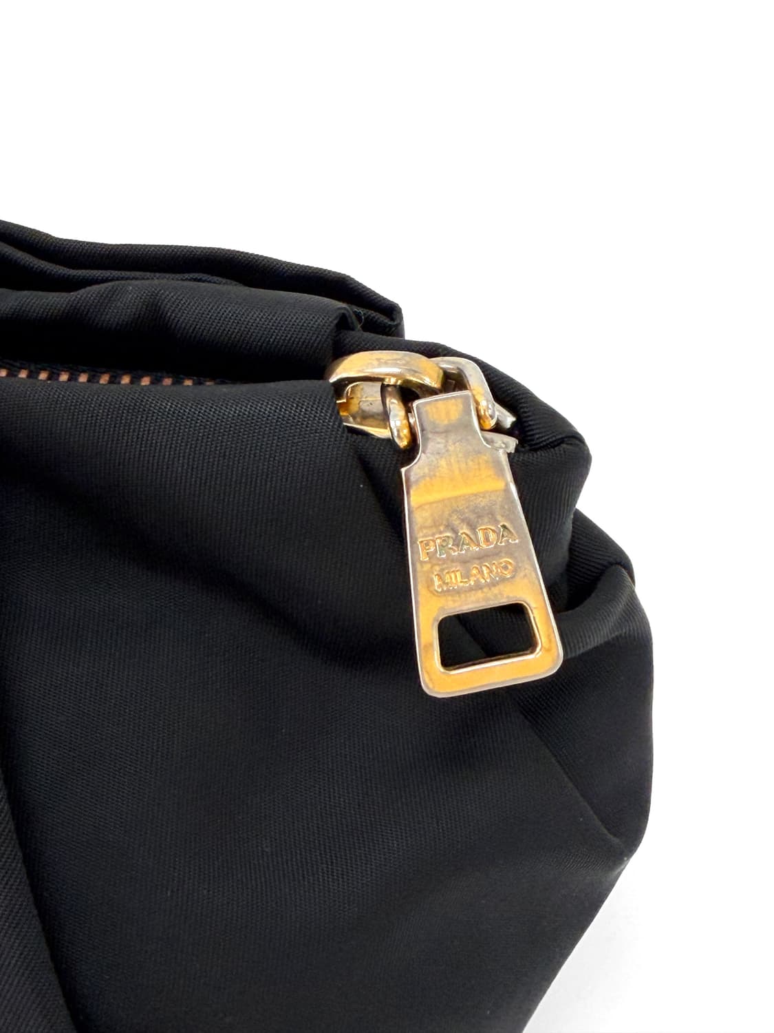 프라다 테수토 나일론 리본 파우치 상품이미지5