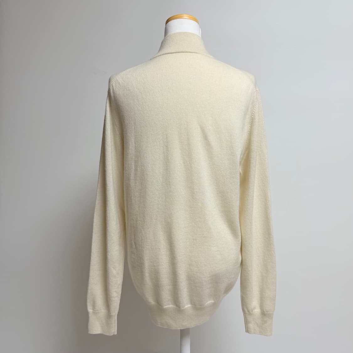 [캐시미어 100% 새상품] 아이보리 하프넥 니트 M 상품이미지3