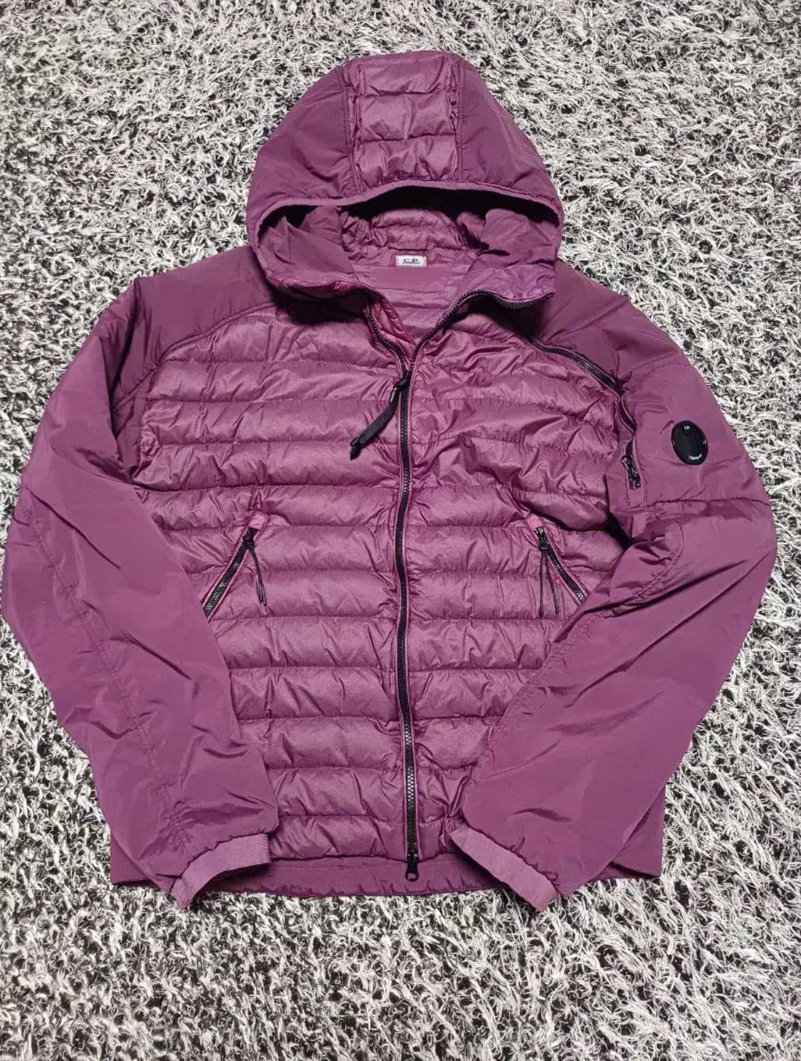 Cp컴퍼니 dd쉘 패딩 상품이미지1