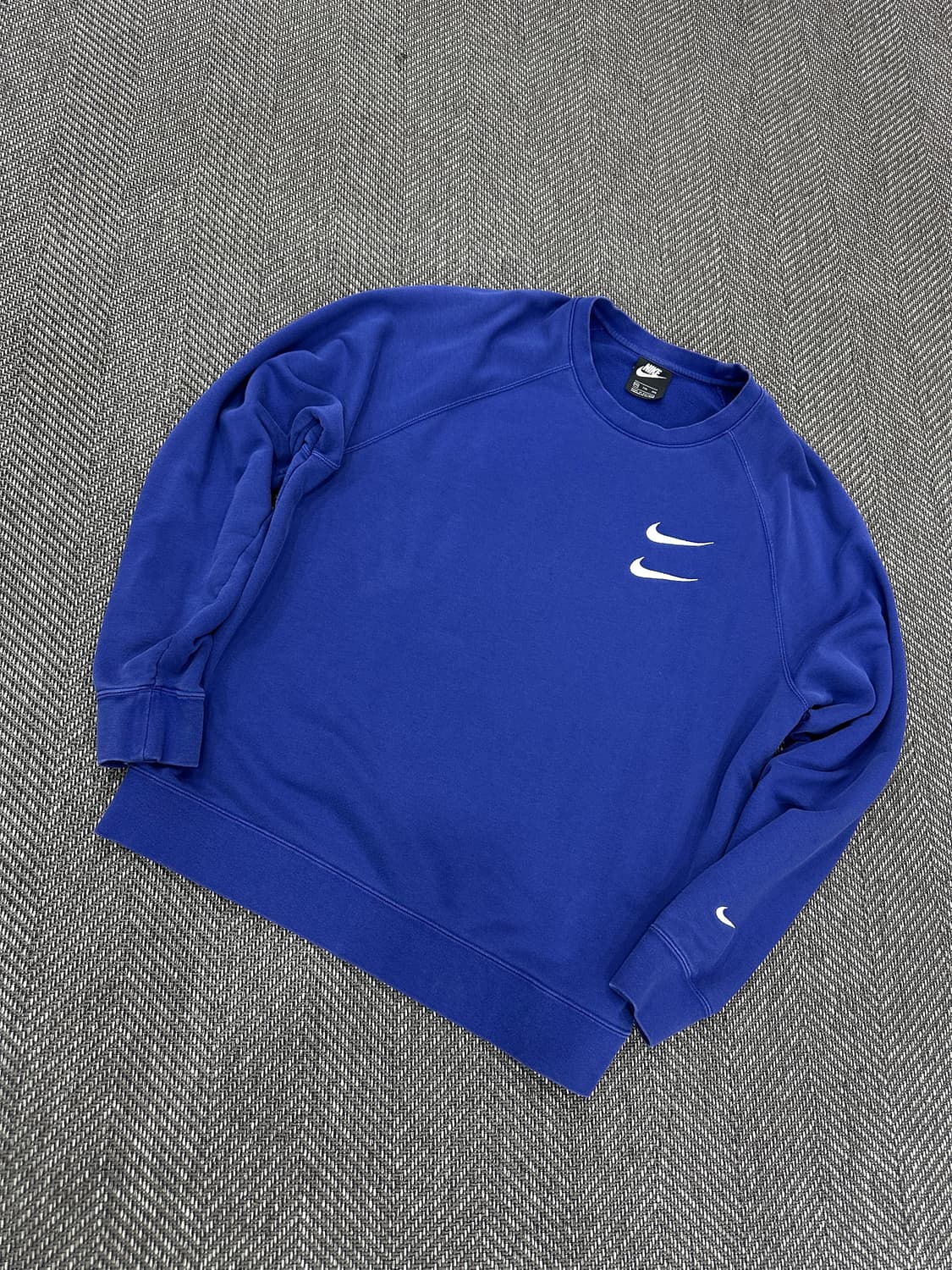 나이키 더블 스우시 맨투맨 상품이미지1