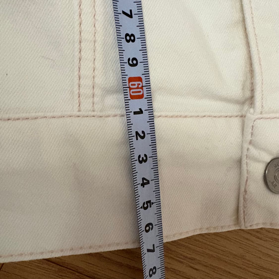 안다르 화이트 데님 자켓 상품이미지7