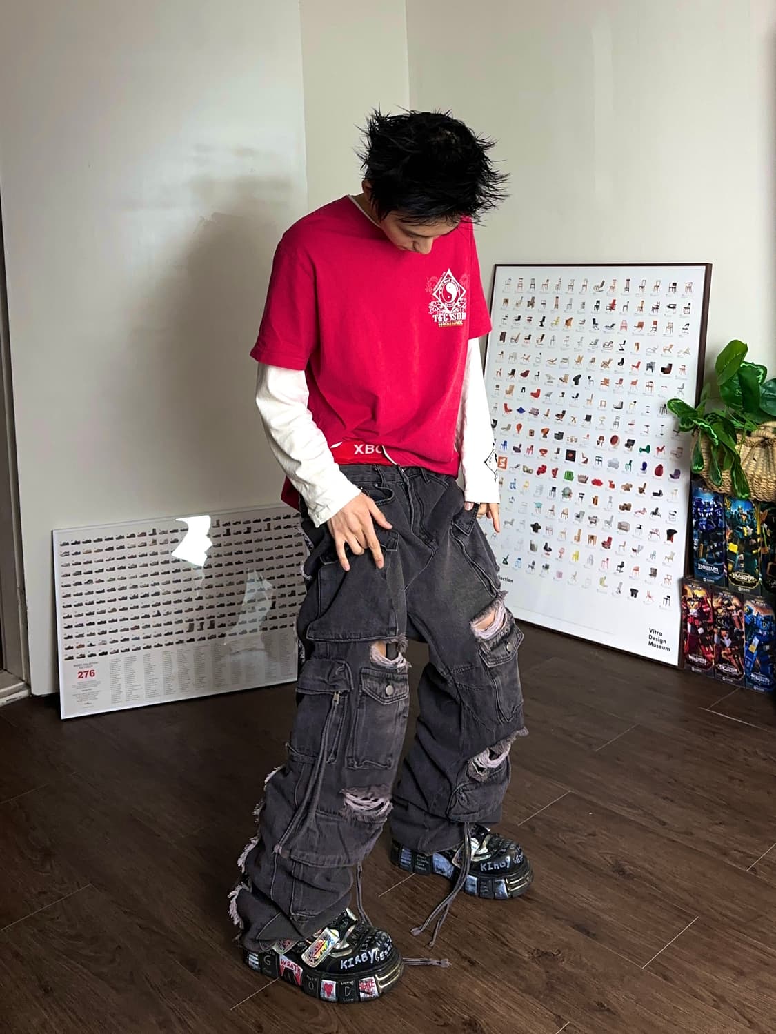 RVNTENG 디스트레스 & 리프드 데님 카고 팬츠 상품이미지4