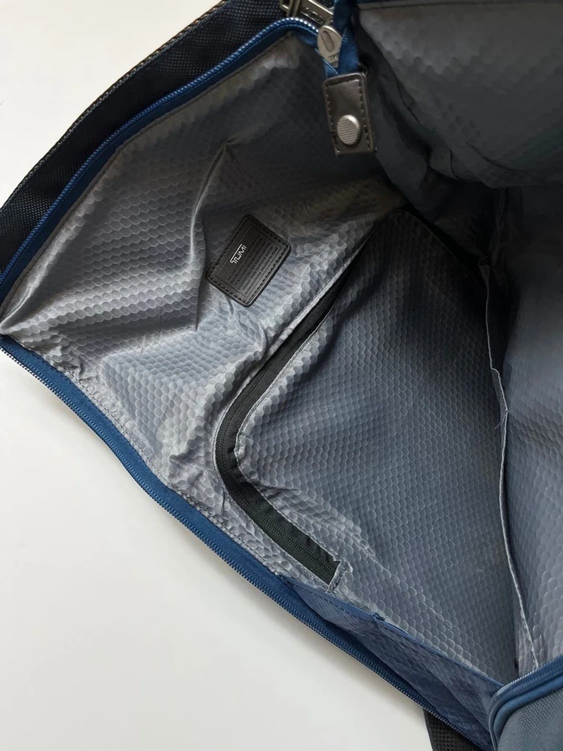 투미 TUMI 알파브라보 루크 롤탑 백팩 Q1363 상품이미지7