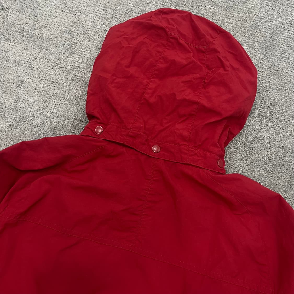 M 푸마 레드 후드 바람막이 자켓 상품이미지3