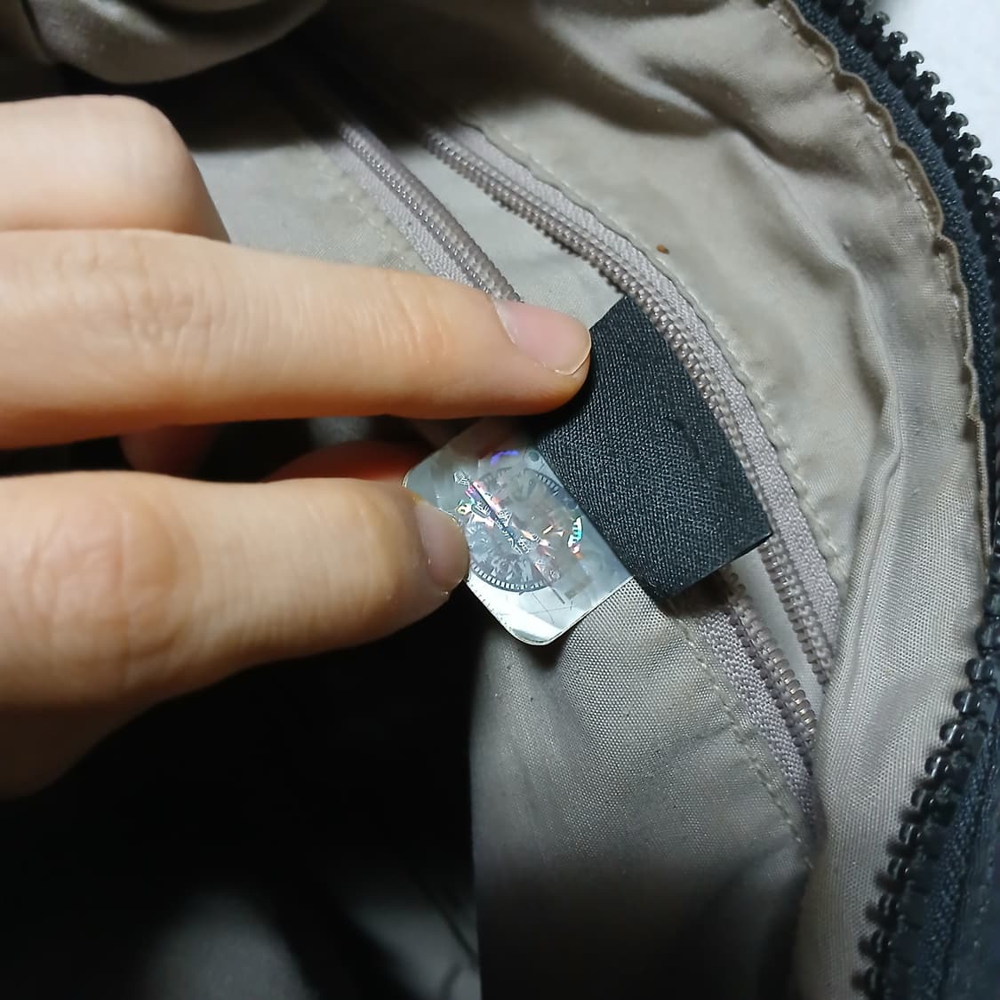 Kipling 키플링 아이젤라 은고릴라 미니크로스백 상품이미지9