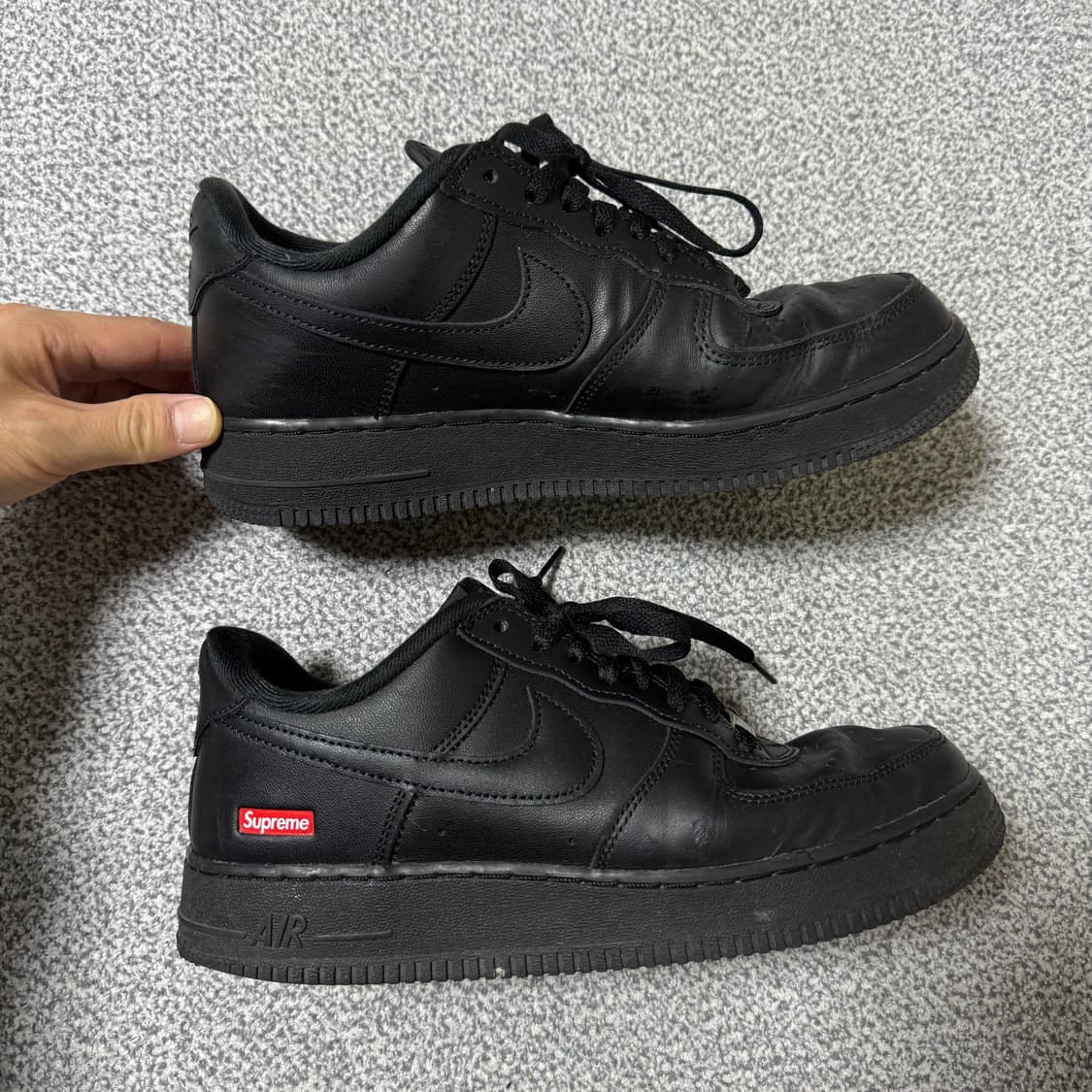 슈프림 x 나이키 에어포스 1 로우 블랙 260 상품이미지5